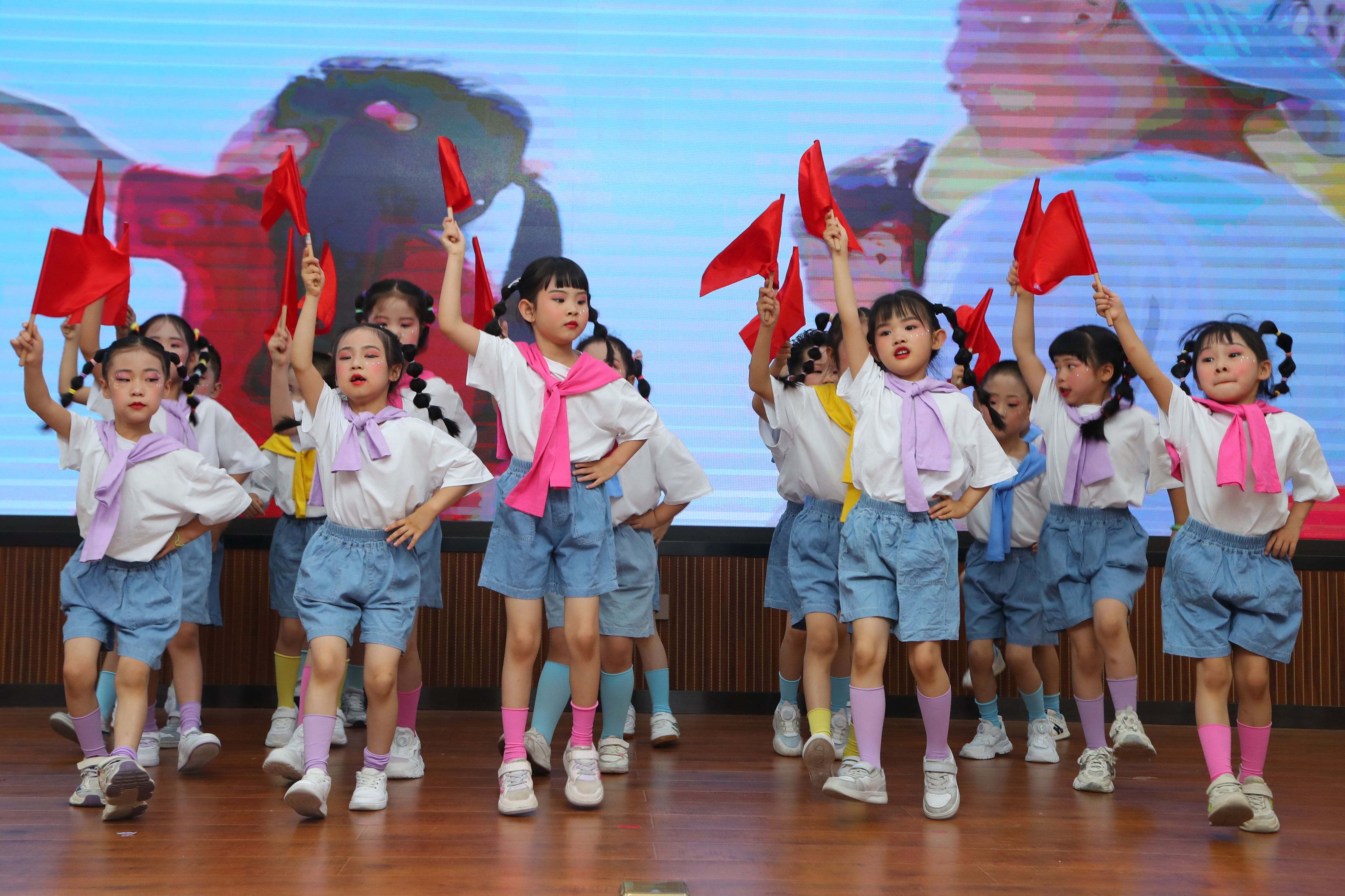 简篇-【美食早知道】——西安航空学院幼儿园第十五周食谱